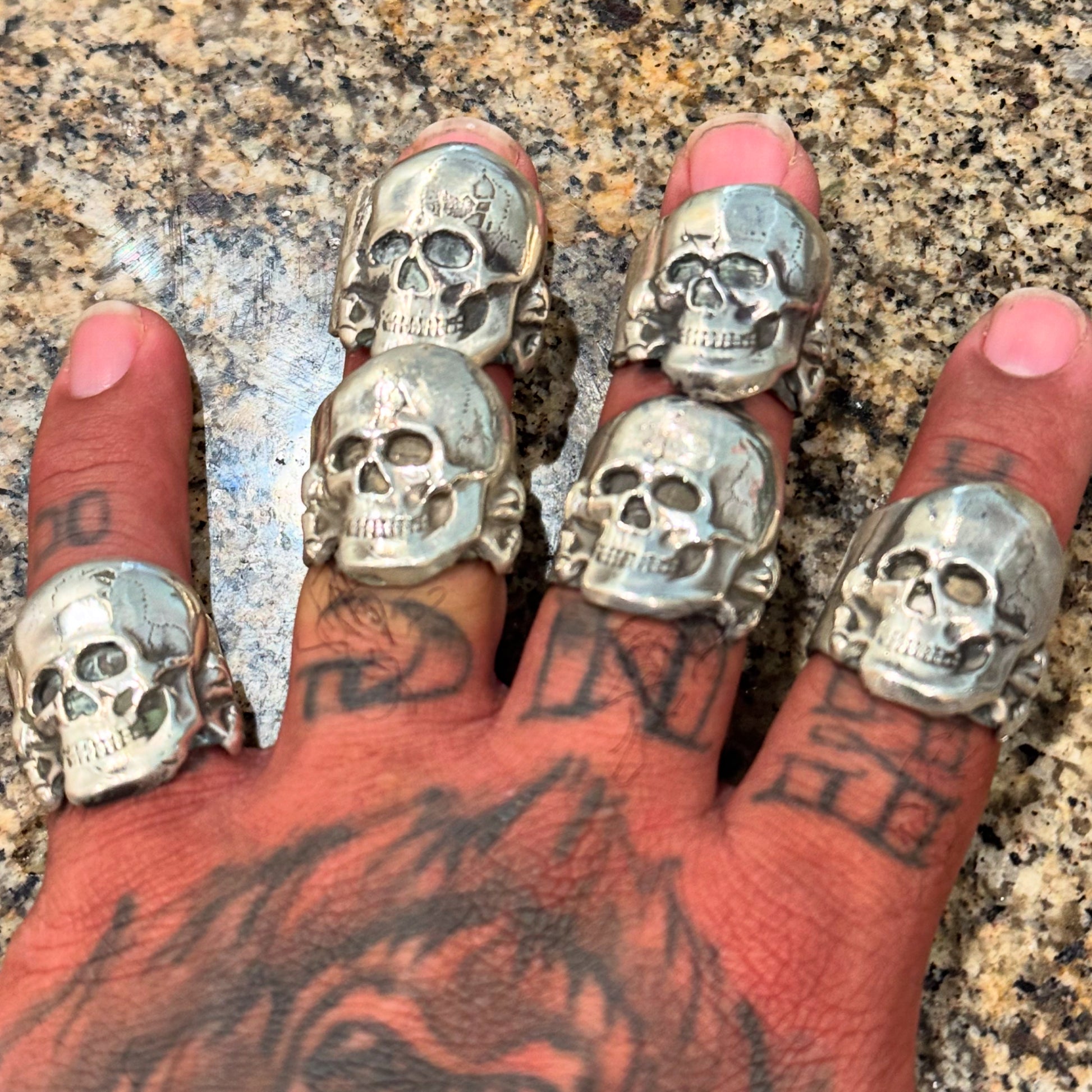 Toten Rings